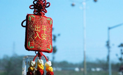 華體照明智慧路燈的安全“組合拳”，助力武漢建設(shè)智慧平安小區(qū)